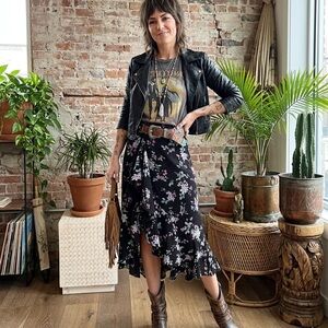 Nasty Gal Retro Boho Black Floral Asymmetrical Slit Ruffled Skirt S 2